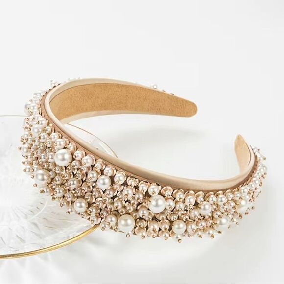 PEARL HEADBAND - White Faux Pearls. Brand New! - Picture 1 of 6